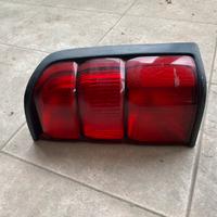 Faro posteriore Nissan Patrol GR