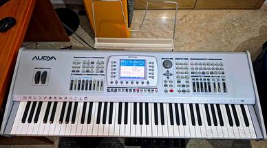 Ketron Audya 76,SSD 80 gb,Trolley,FS6,2 Pen Drive