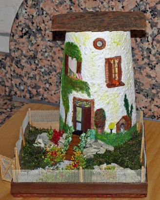 Tegole decorate con particolari eseguiti interamen