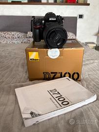 Nikon D7100 + obiettivo 18-105mm Nikon + Borsa