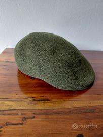 Berretto uomo invernale modello basco verde bosco