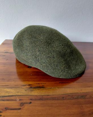 Berretto uomo invernale modello basco verde bosco