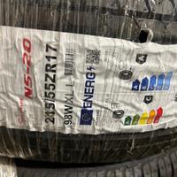Gomme Nankang 215/55ZR 17 estive