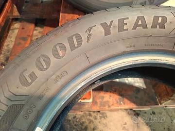 Pneumatici Goodyear 205 60 16 H