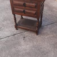 Comodino navarro argudo stile spagnolo