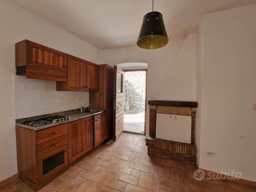 Bilocale a Lugnano in Teverina