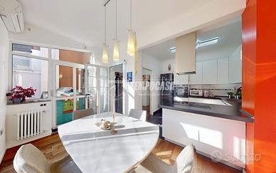 VILLA A SCHIERA! RISTRUTTURATA!