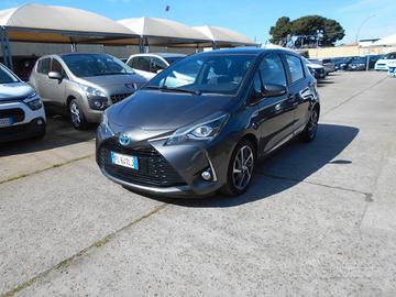 Toyota Yaris 1.5 Hybrid 5 porte Business