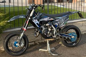 HUSQVARNA TC 125 MOTARD 2022