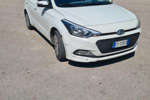 HYUNDAI i20  1.2 benzina 