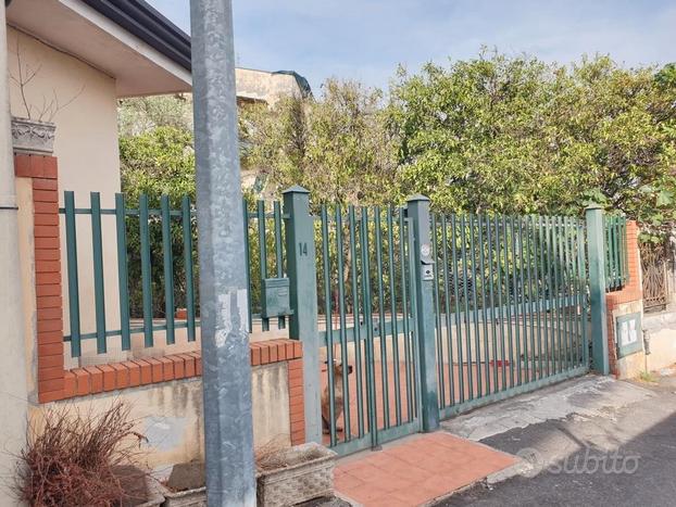 Casa singola con terrazza e p.auto tre torri