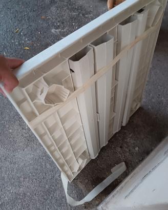 tavolino in plastica da giardino 