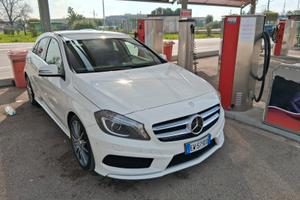 Mercedes Glasse a a180 mg