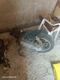 motore Beverly 250