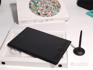 Wacom Intuos PRO Medium PTH-660 Tavoletta Grafica