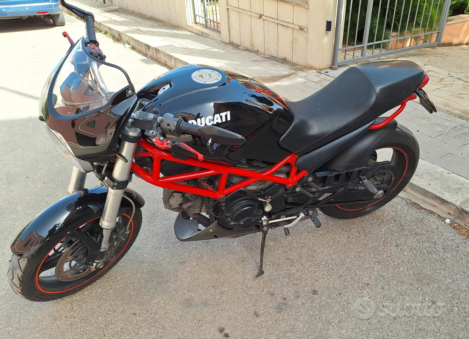 Ducati Monster 695 2006 Moto e Scooter In vendita a Ragusa
