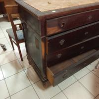 Cassettiere in legno