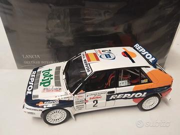 Kyosho 1/18 LANCIA DELTA HF EVOLUZIONE