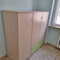 Mobile x cameretta + scrivania con sedia