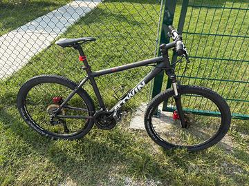 Biicicletta MTB B'Twin Rockrider 520 - 26"