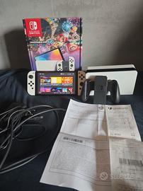 Nintendo switch oled e vari accessori