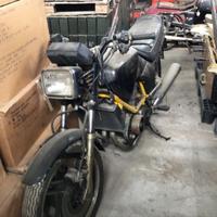 Yamaha XZ550 per pezzi di ricambio