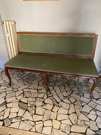 Divanetto antico