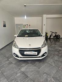 Peugeot 208 BlueHDi 75 5 porte Allure
