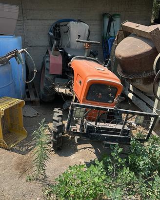 Trattore tipo kubota