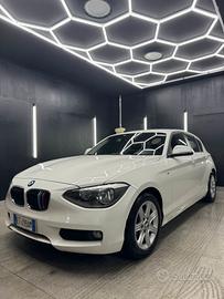 BMW - Serie 1 116d 5p Diesel
