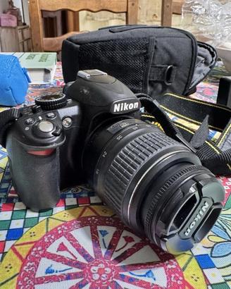 macchina fotografica Nikon d3100