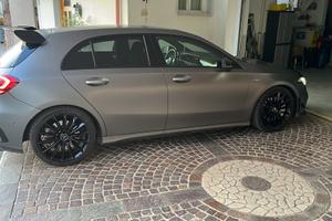 Mercedes A 35 AMG