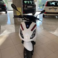 PIAGGIO ONE ACTIVE (2.7 KWH)