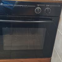 cucina (forno,piano cottura,lavello,rubinetto)