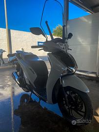 sh 125