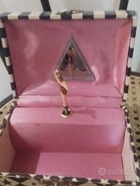 Carillon con ballerina 