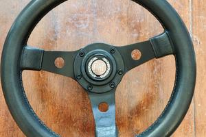Volante auto vintage Luisi sportivo