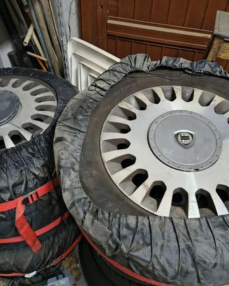 cerchi in lega Lancia Phedra 215/60 R16