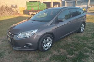 Ford Focus Station Wagon 1.6 120 CV GPL Titanium