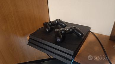 Playstation 4 Pro + giochi