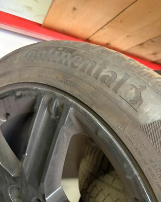 Cerchio 19” con gomma winter Continental