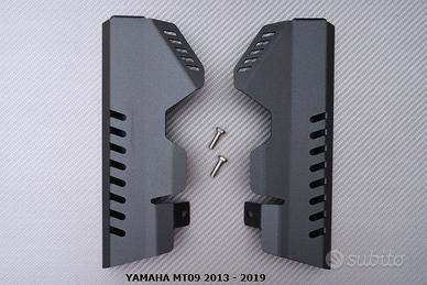 Fianchetti laterali radiatore YAMAHA MT09 2013 19