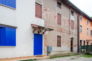 CASA DI CORTE A CALDOGNO