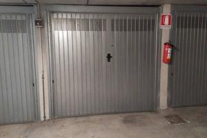 Da privato box zona università Via dei Caniana