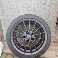 Cerchi in lega Toora 215/45 R17 con gomme estive