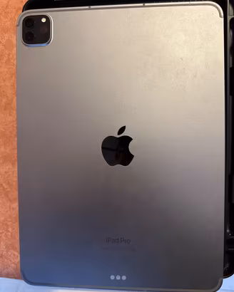 iPad 11 pro