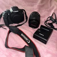 Fotocamera Canon 2000D