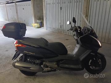 Kymco downtown 300