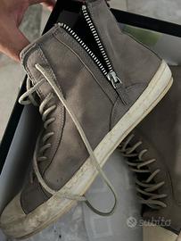 Snakers 42 d.a.t,e