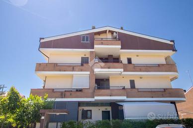 6 LOCALI A TORTORETO
